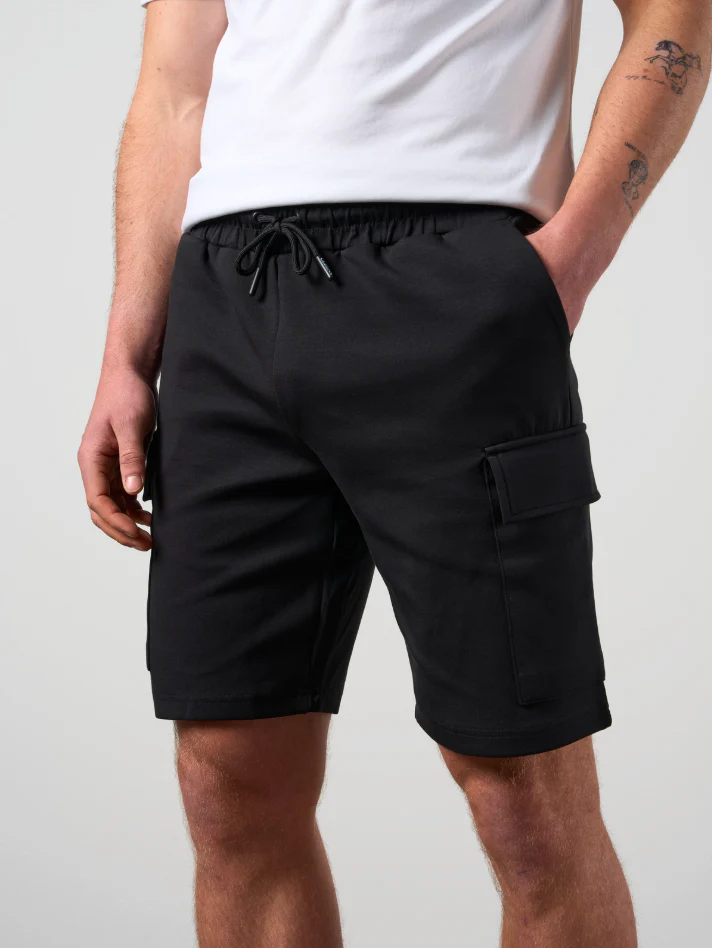 Tech Interlock Shorts Black