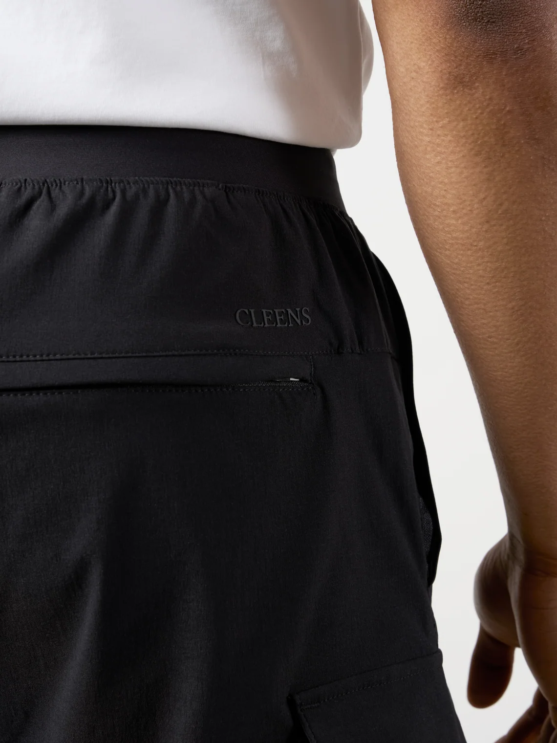 Woven Tech Shorts Black - Image 7
