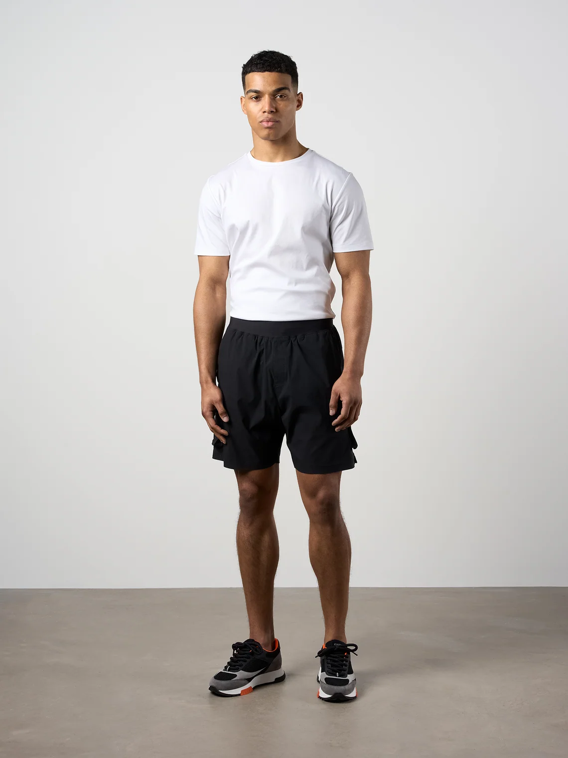 Woven Tech Shorts Black - Image 8