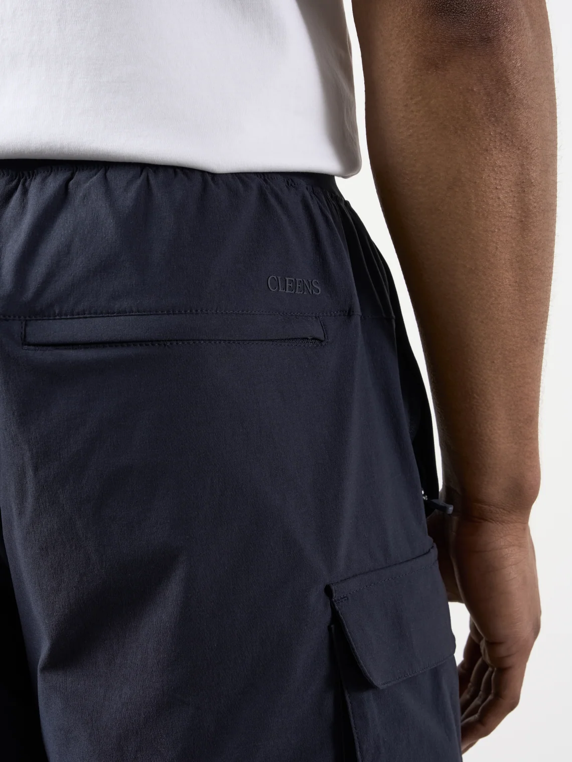 Woven Tech Shorts Navy - Image 7